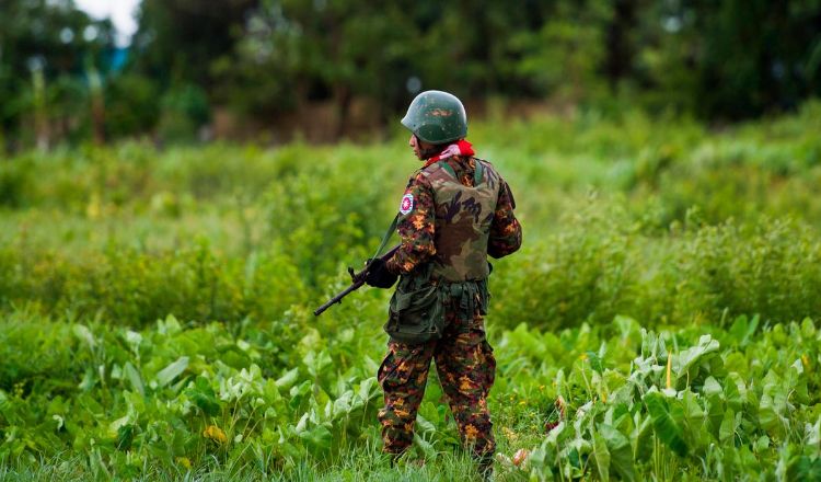 টেকনাফ সীমান্তে আছড়ে পড়ছে মিয়ানমারের গুলি